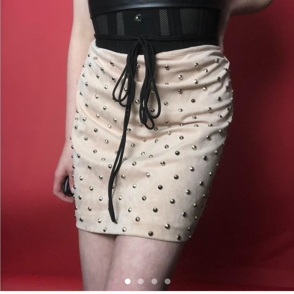 suede nude rose gold skirt with studs. 💝💝​​​​​​​​​​​​​​​​​​​​​​​​​​